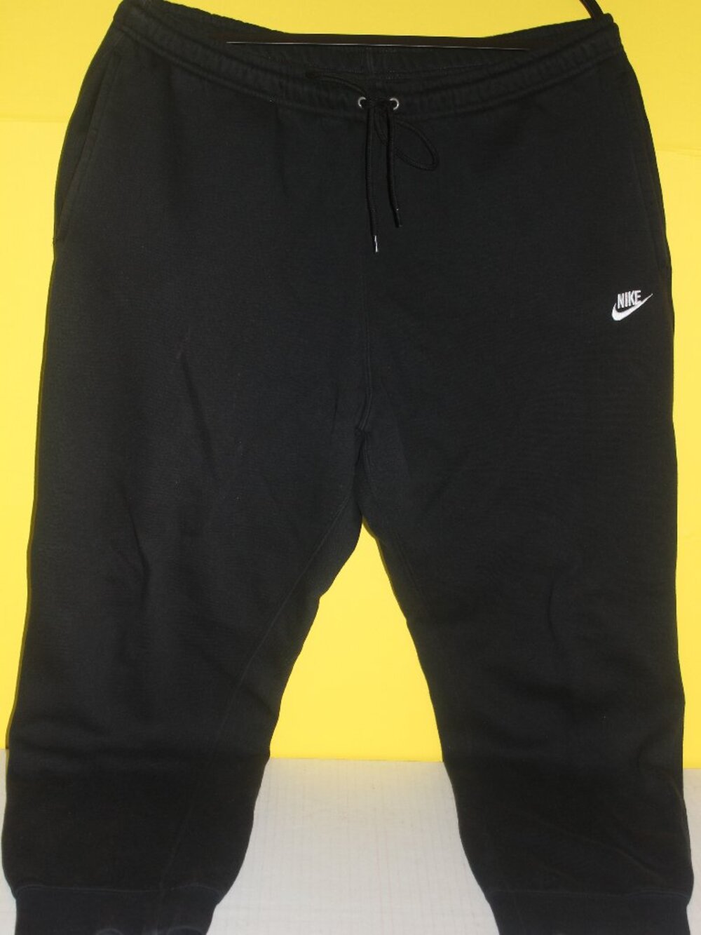 MEN'S NIKE SPORTWEAR CLUB JOGGER PANT'S - SIZE (XL)    READ THE DESCRIPTION